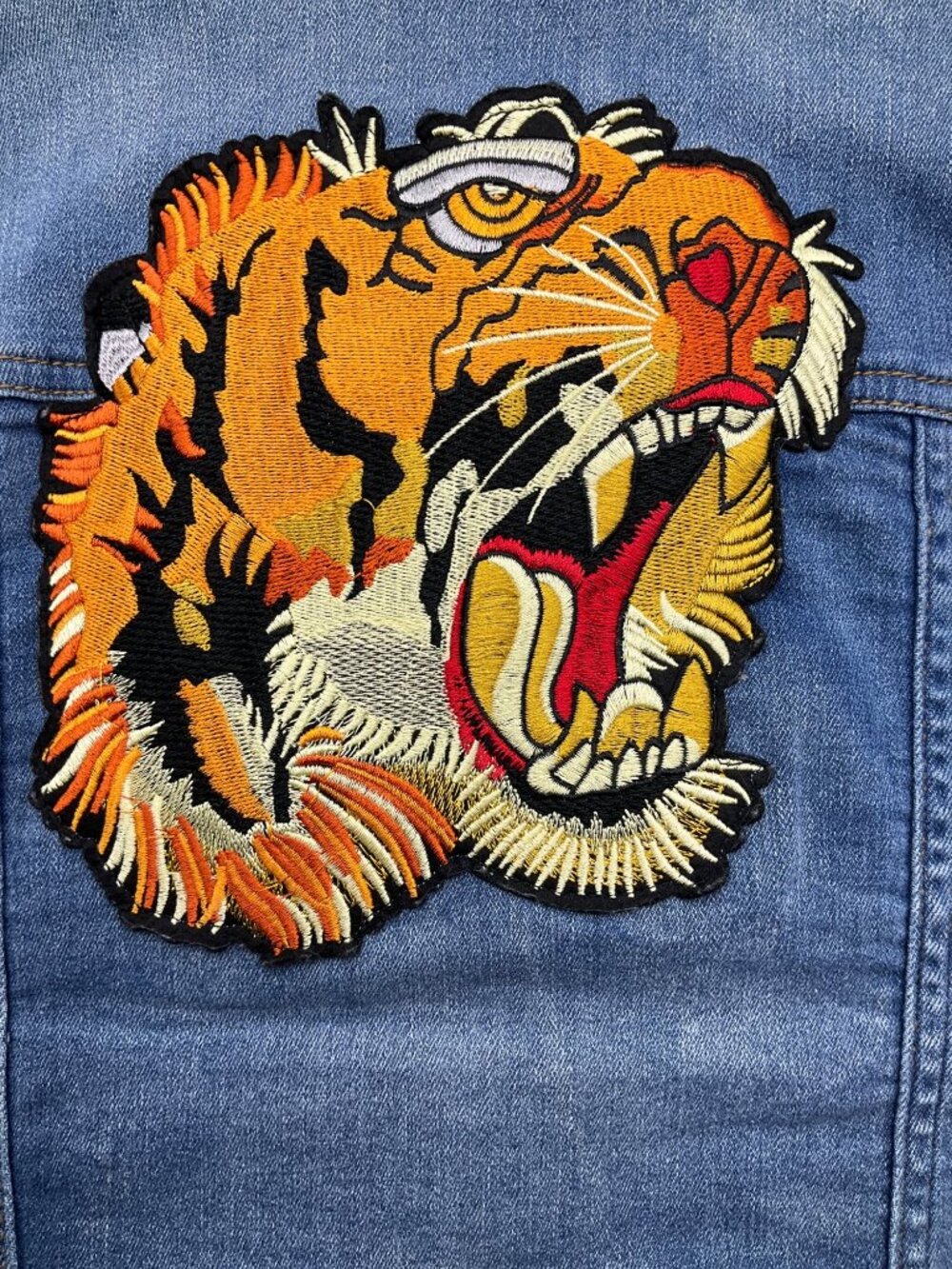 Studio F Med Embroidered Denim Jacket Floral & Tiger Stretch Boho Made Colombia - Picture 7 of 16